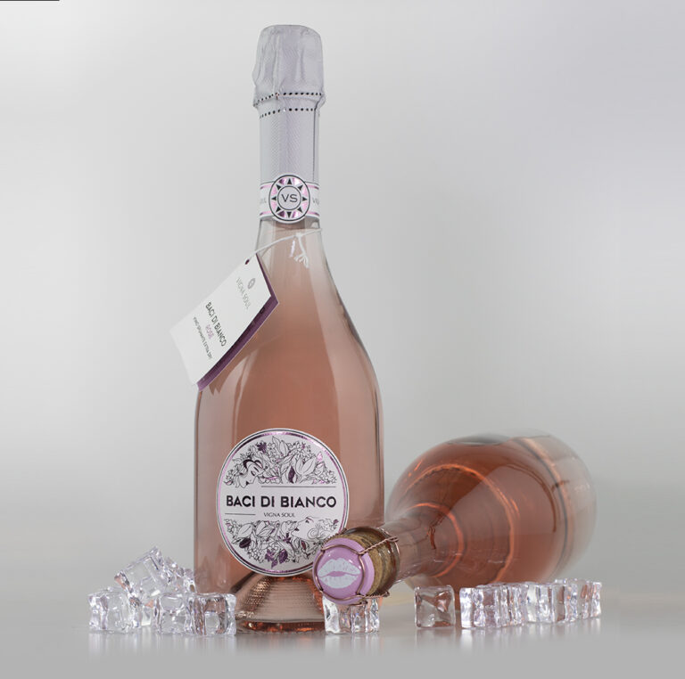 Fotografia professionale di spumante rosé
